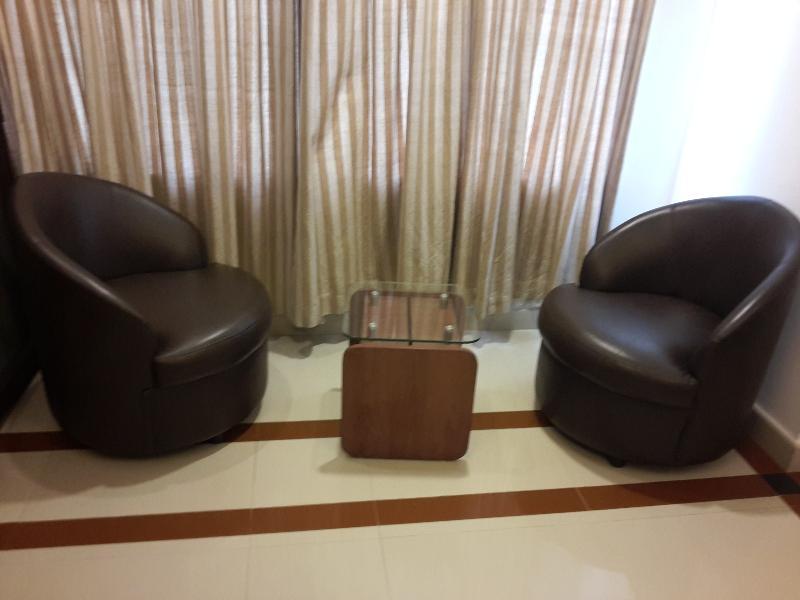 Treebo Trend Time Square Marine Drive Hotel Kochi Buitenkant foto