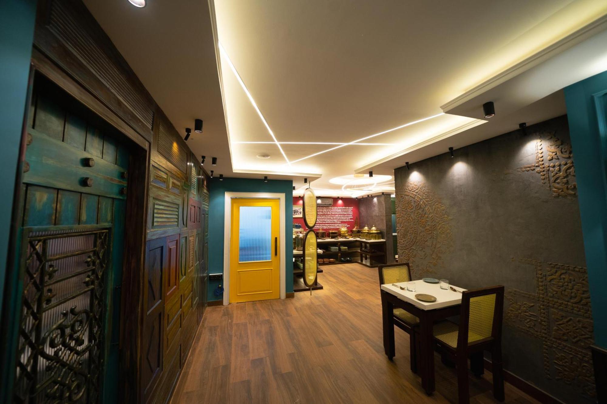 Treebo Trend Time Square Marine Drive Hotel Kochi Buitenkant foto